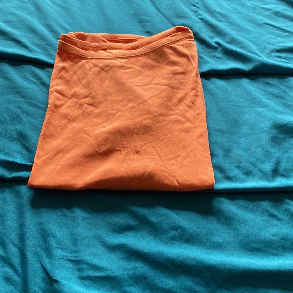 TALBOTS
Color: